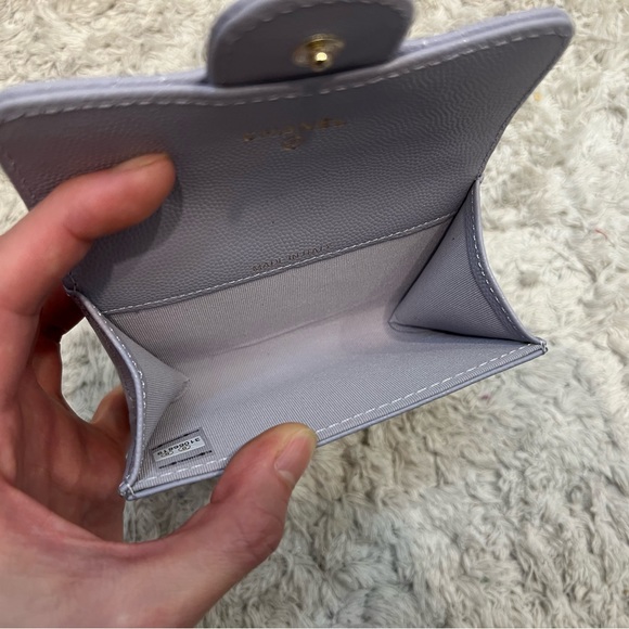 Chanel Classic Flap card case in light purple with light gold hardware - Picture 7 of 9